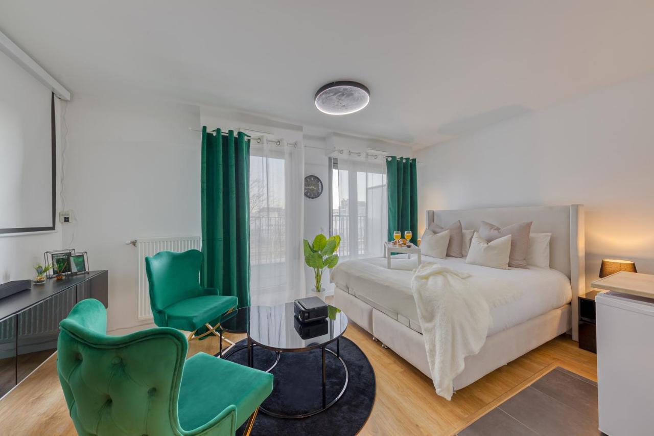 Cinema Moon Luxury - Gare 3Min - Proche Paris Apartment มัสซี ภายนอก รูปภาพ