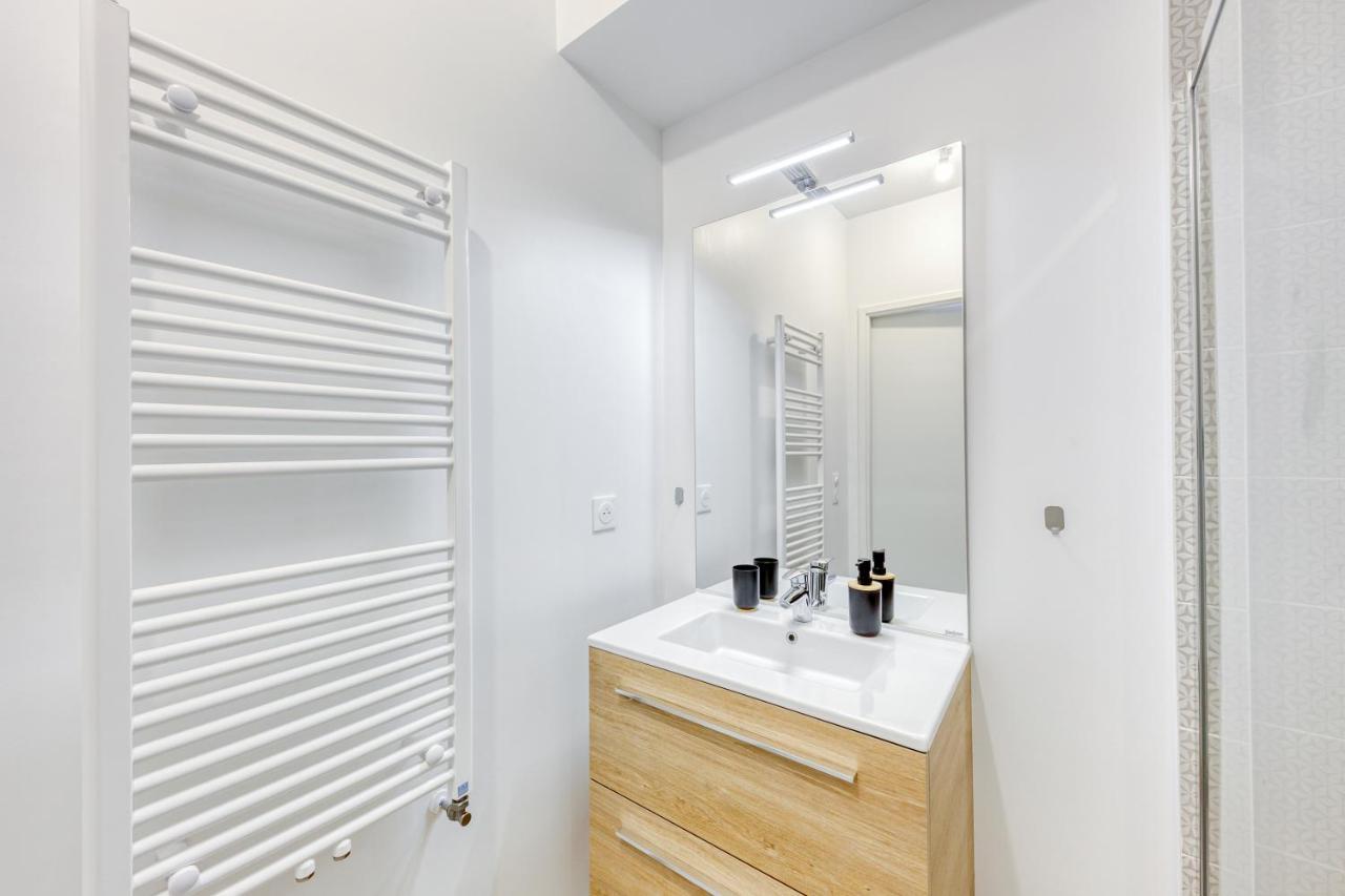 Cinema Moon Luxury - Gare 3Min - Proche Paris Apartment มัสซี ภายนอก รูปภาพ